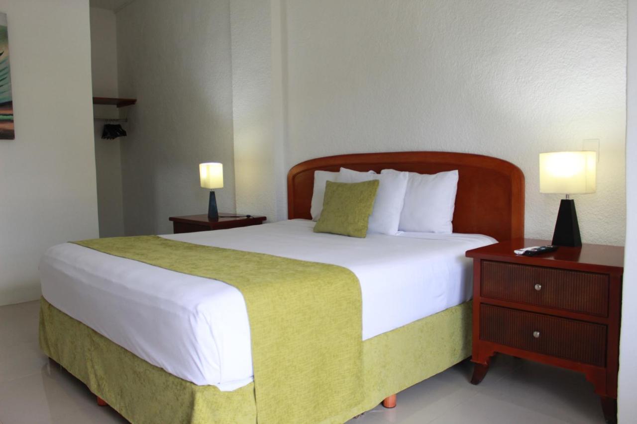 Hotel Green 16 Канкун Екстер'єр фото